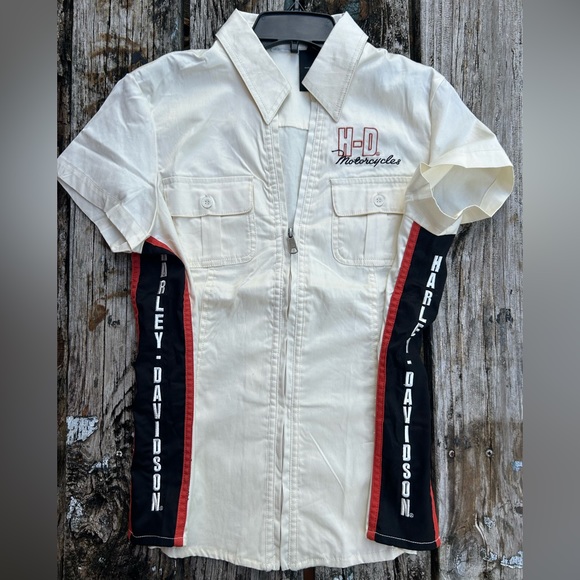 Harley-Davidson Tops - Harley-Davidson Women’s Full Zip Short Sleeve Cotton/Spandex Blend Medium Shirt